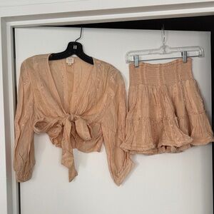 Elegant Tan/light pink Skirt and tie top set